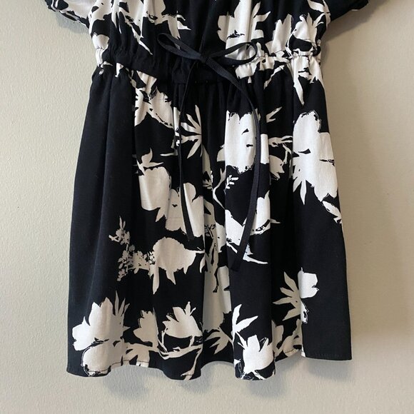 Handmade Children's Upcycled Rayon Black White Pattern Back Tie Bow Dress - Picture 6 of 14